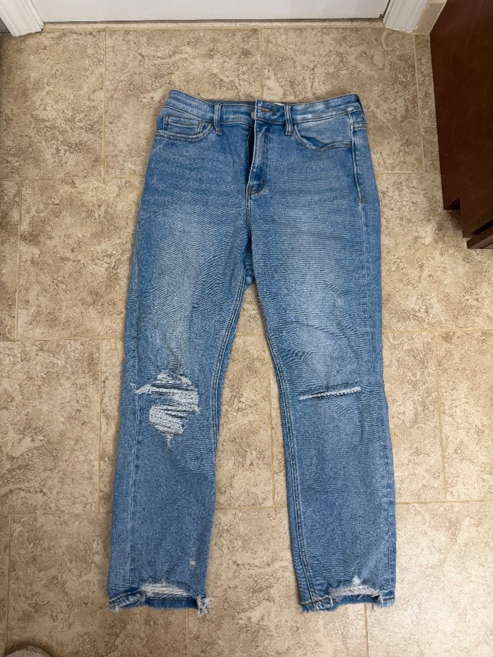 Lovervet by Vervet Distressed Straight Ankle Jeans (29/9)